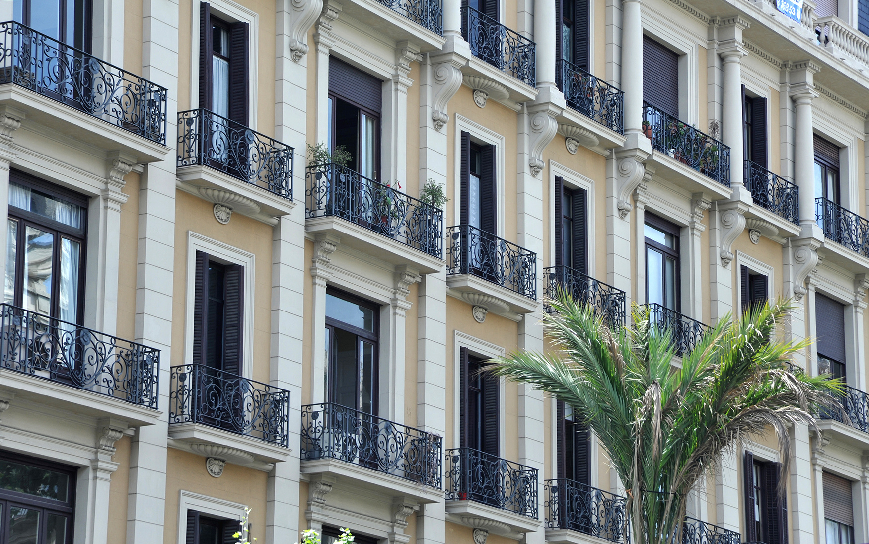 balcony apartments barcelona spain